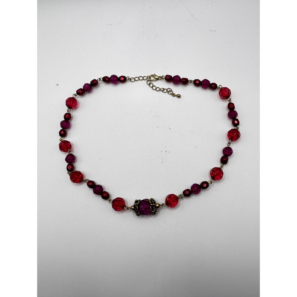 Unbranded Beaded Necklace Womens 16" Red Purple Faceted Glass Gold Tone Vintage‎